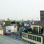 Checkinn City Apartments